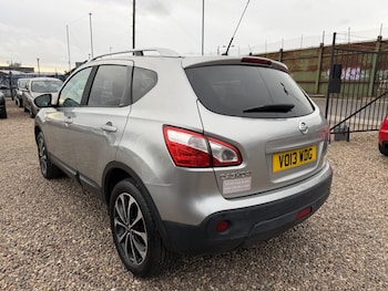 Used Nissan Qashqai 2013 for sale - 77881165: Photo