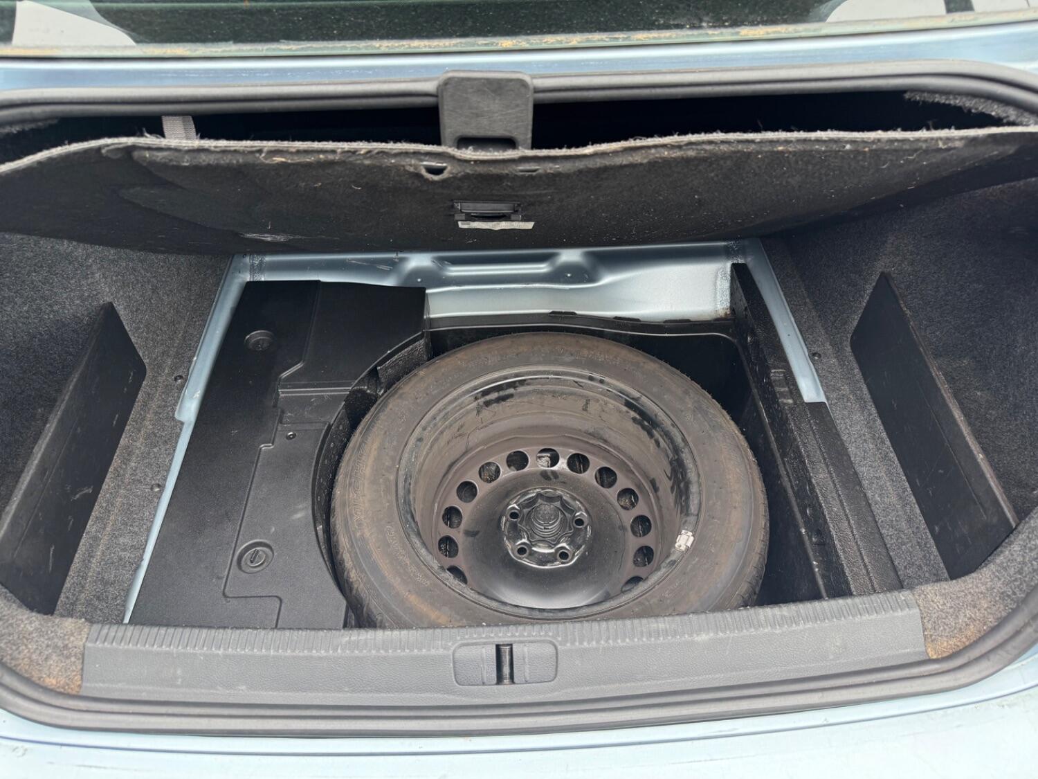 Used Volkswagen Passat 2005 for sale - 77065719: Photo 14