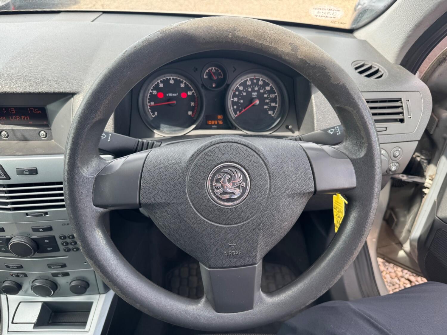 Used Vauxhall Astra 2009 for sale - 77357257: Photo 10