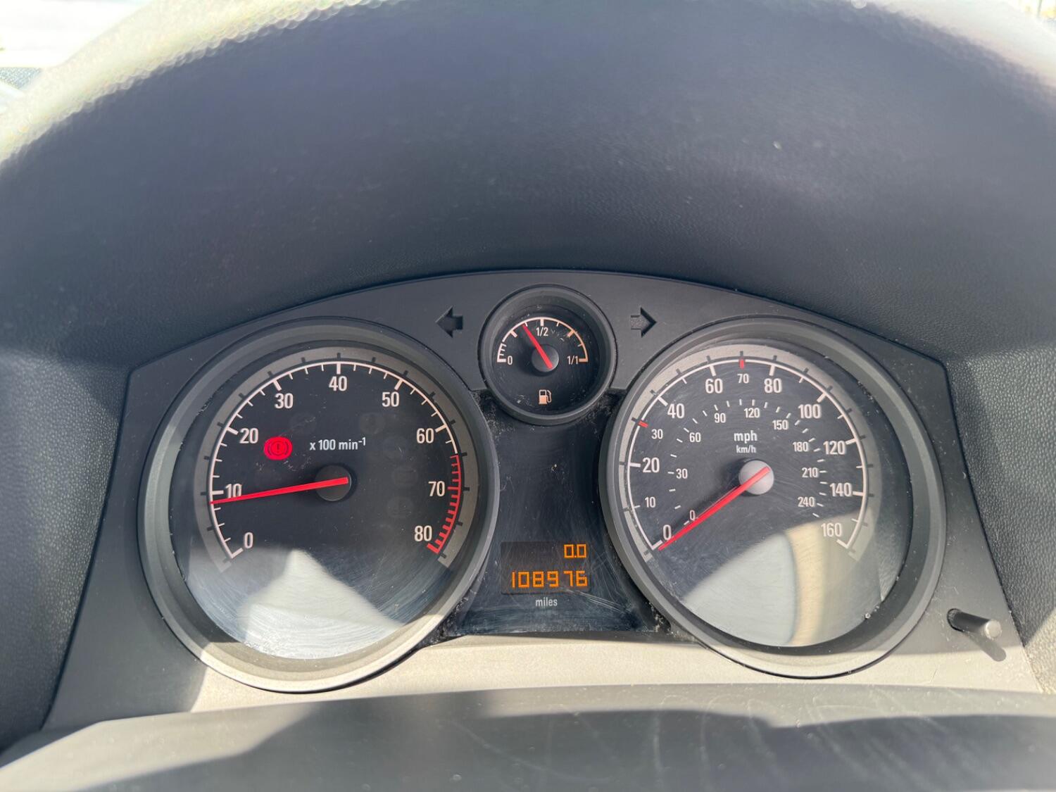 Used Vauxhall Astra 2009 for sale - 77357257: Photo 11