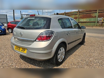 Used Vauxhall Astra 2009 for sale - 76364075: Photo