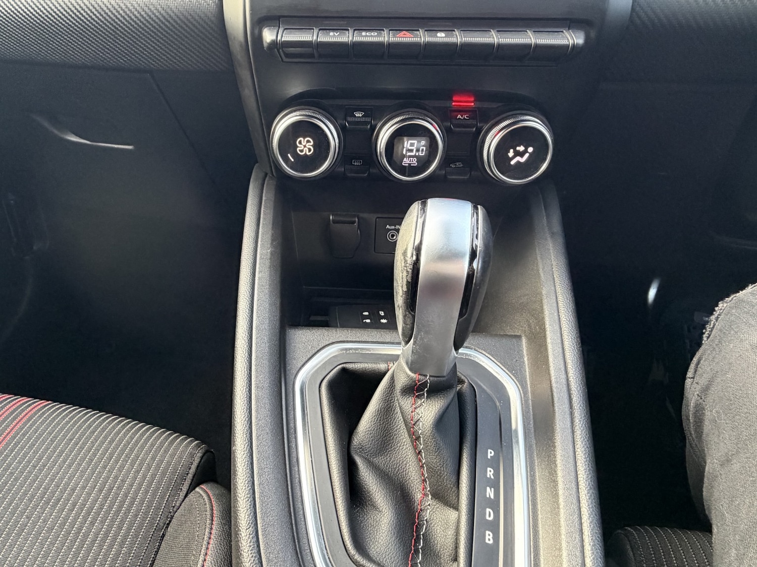 Used Renault Clio 2021 for sale - 76784951: Photo 17