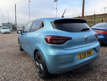 Used Renault Clio 2021 for sale - 76784951: Photo