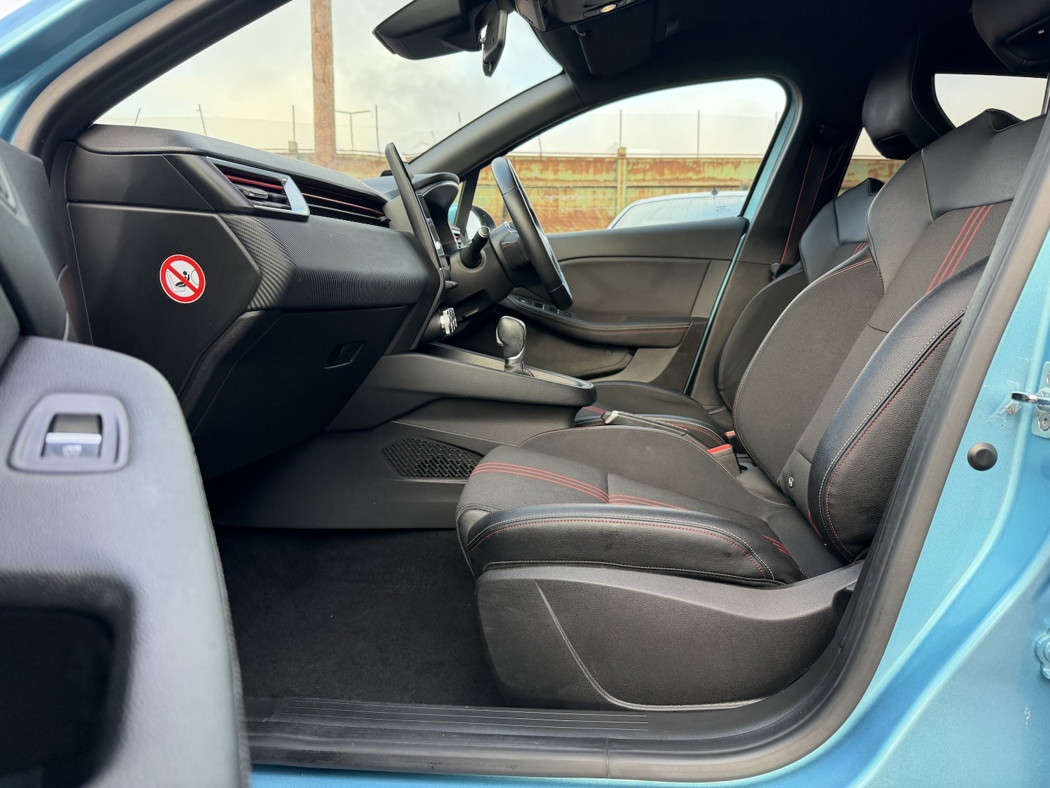 Used Renault Clio 2021 for sale - 76784951: Photo 8