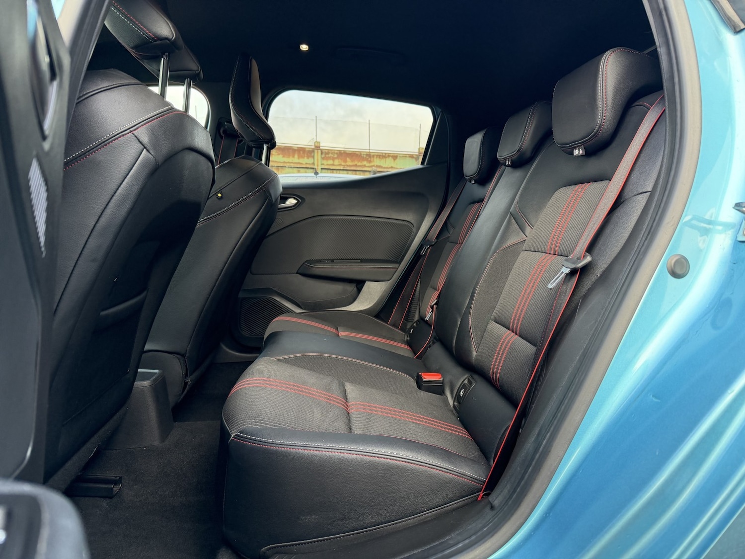 Used Renault Clio 2021 for sale - 76784951: Photo 9