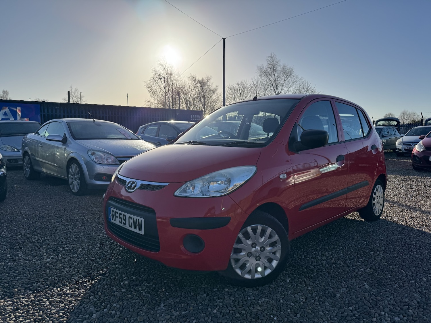 Used Hyundai i10 2010 for sale - 76784954: Photo 1