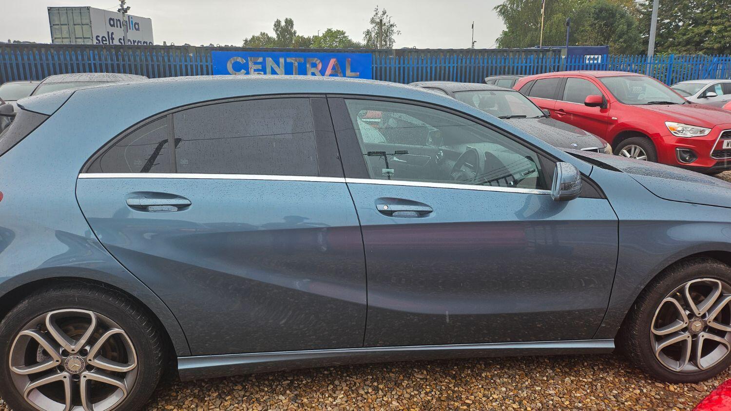 Used Mercedes-Benz A-Class 2014 for sale - 76364060: Photo 6