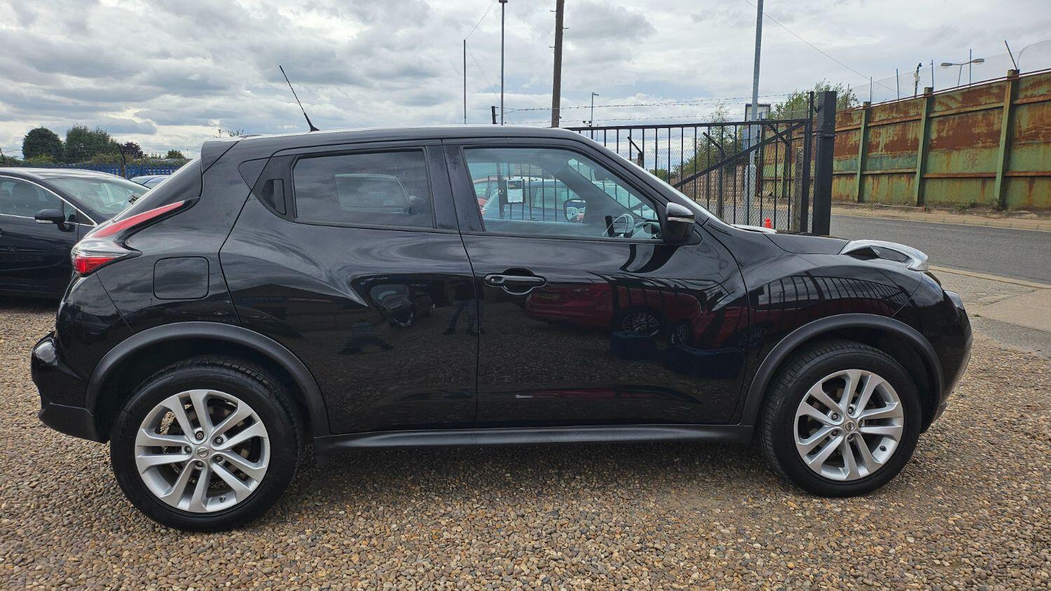 Used Nissan Juke 2014 for sale - 76364062: Photo 5