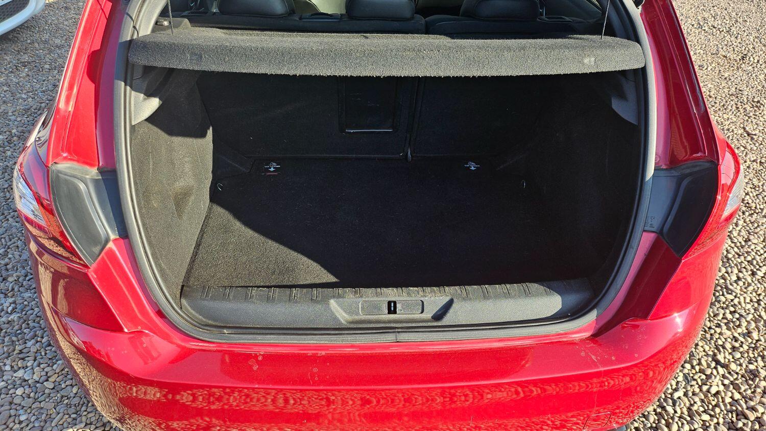 Used Peugeot 308 2015 for sale - 76364061: Photo 20