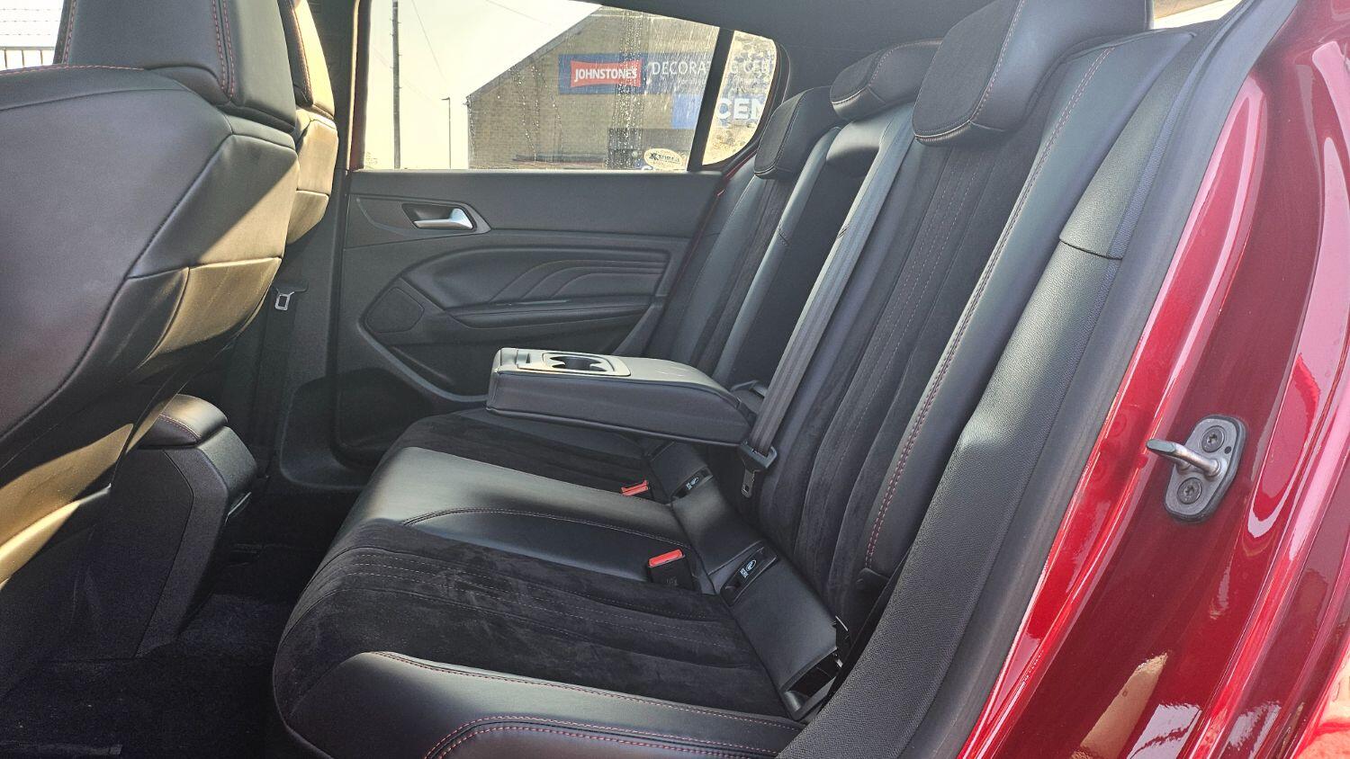 Used Peugeot 308 2015 for sale - 76364061: Photo 9