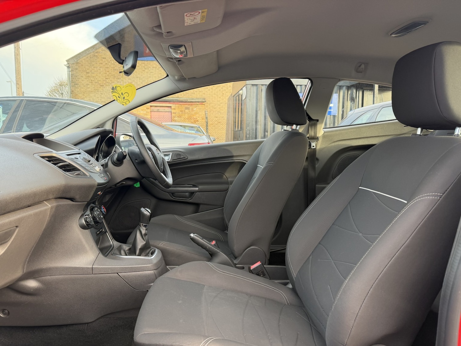 Used Ford Fiesta 2013 for sale - 76649813: Photo 10