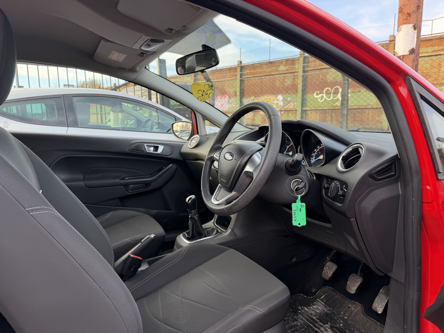 Used Ford Fiesta 2013 for sale - 76649813: Photo 13