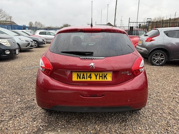 Used Peugeot 208 2014 for sale - 78402530: Photo