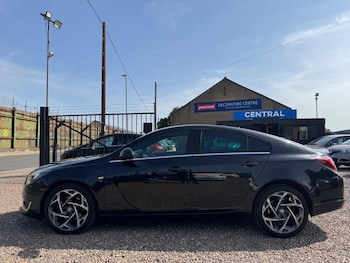 Used Vauxhall Insignia 2015 for sale - 75561655: Photo