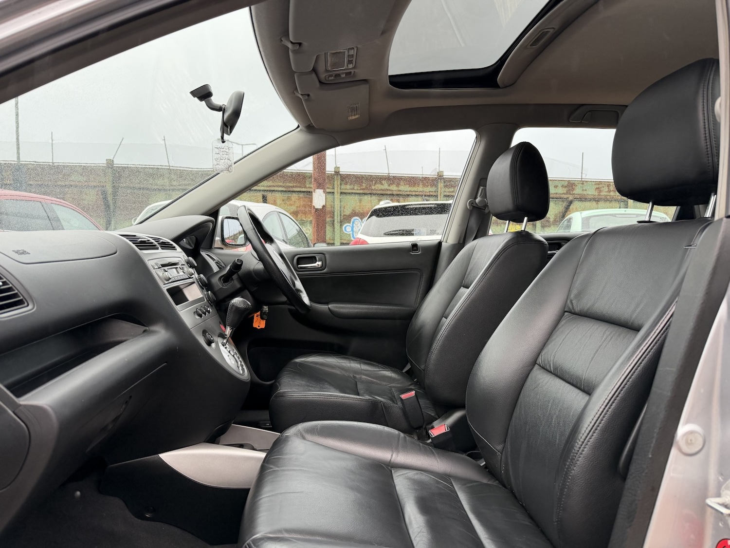 Used Honda Civic 2004 for sale - 77370583: Photo 16