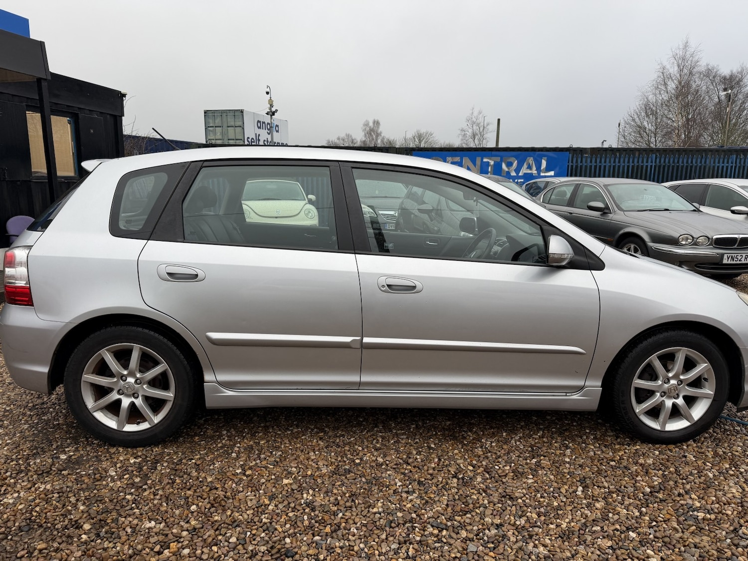 Used Honda Civic 2004 for sale - 77370583: Photo 5