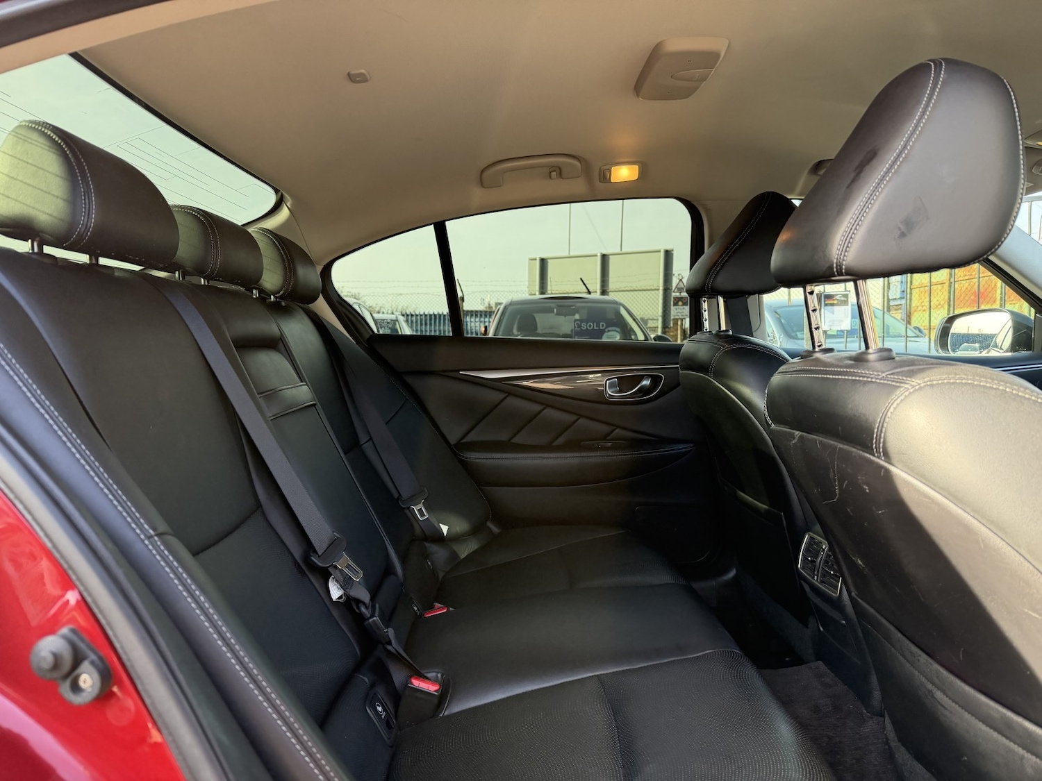 Used Infiniti Q50 2014 for sale - 77584584: Photo 9