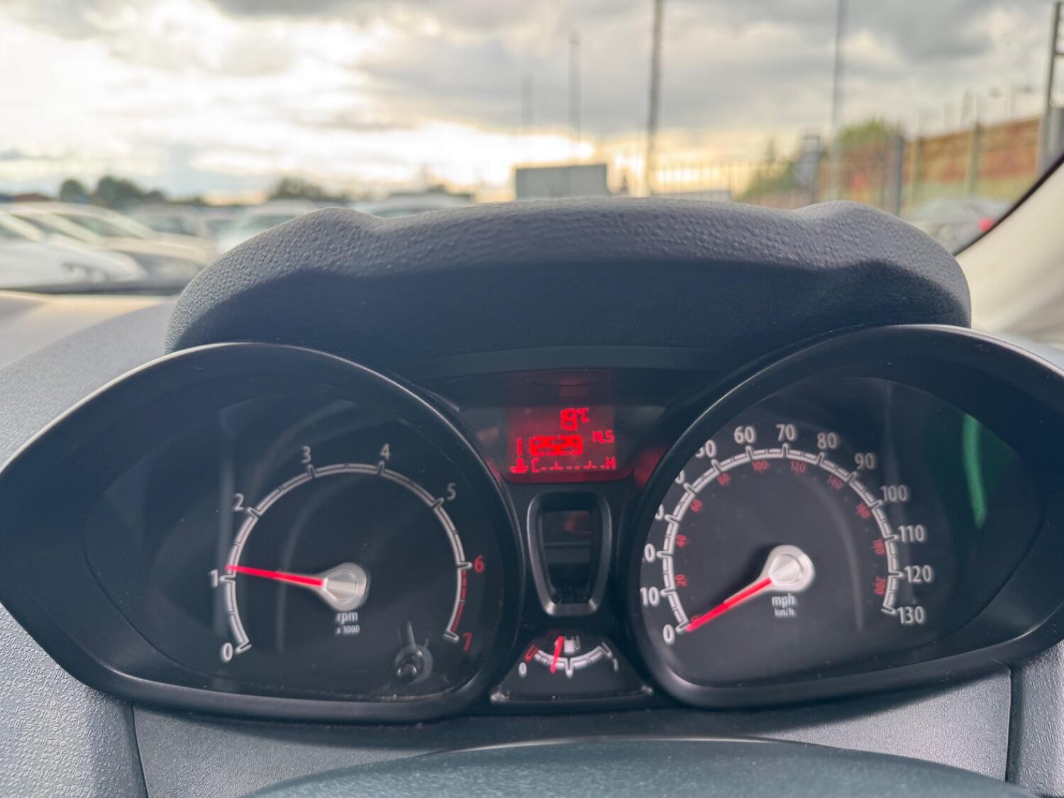 Used Ford Fiesta 2012 for sale - 76793073: Photo 12