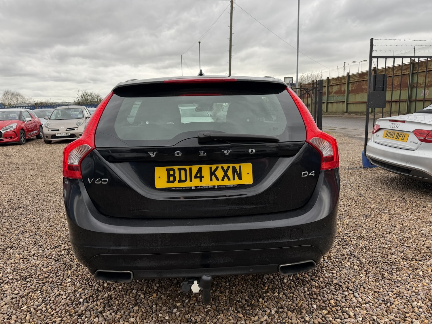 Used Volvo V60 2014 for sale - 78045679: Photo 5