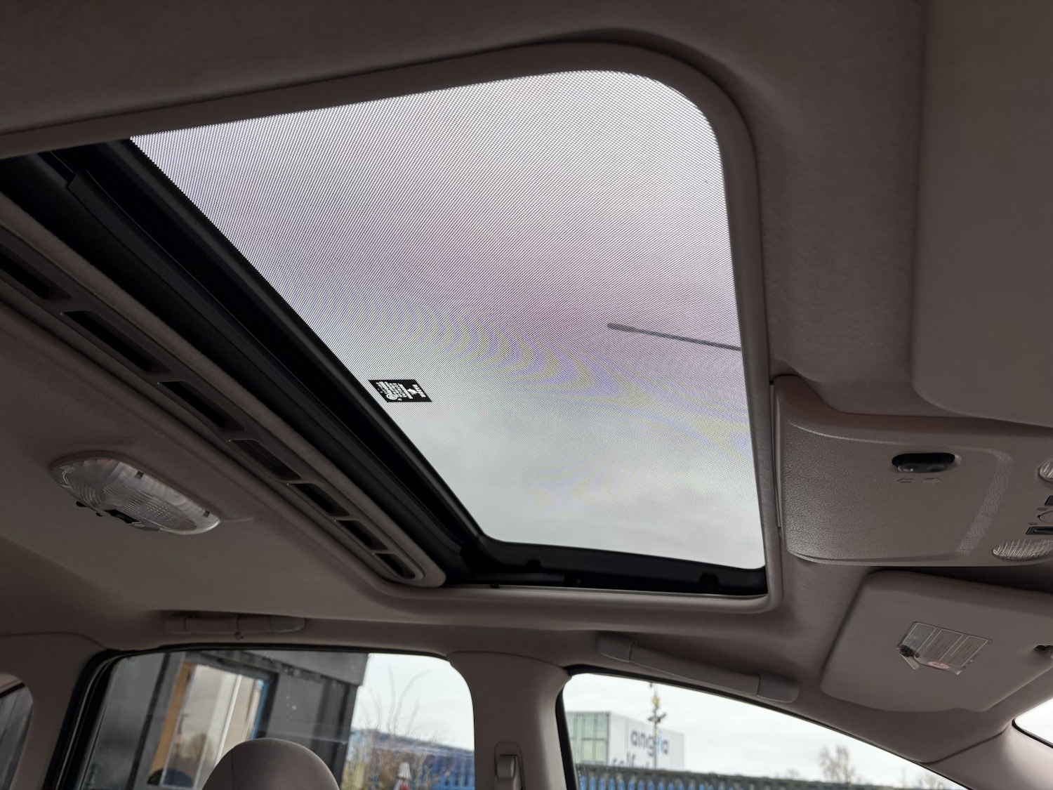 Used Nissan Almera Tino 2002 for sale - 77668673: Photo 13