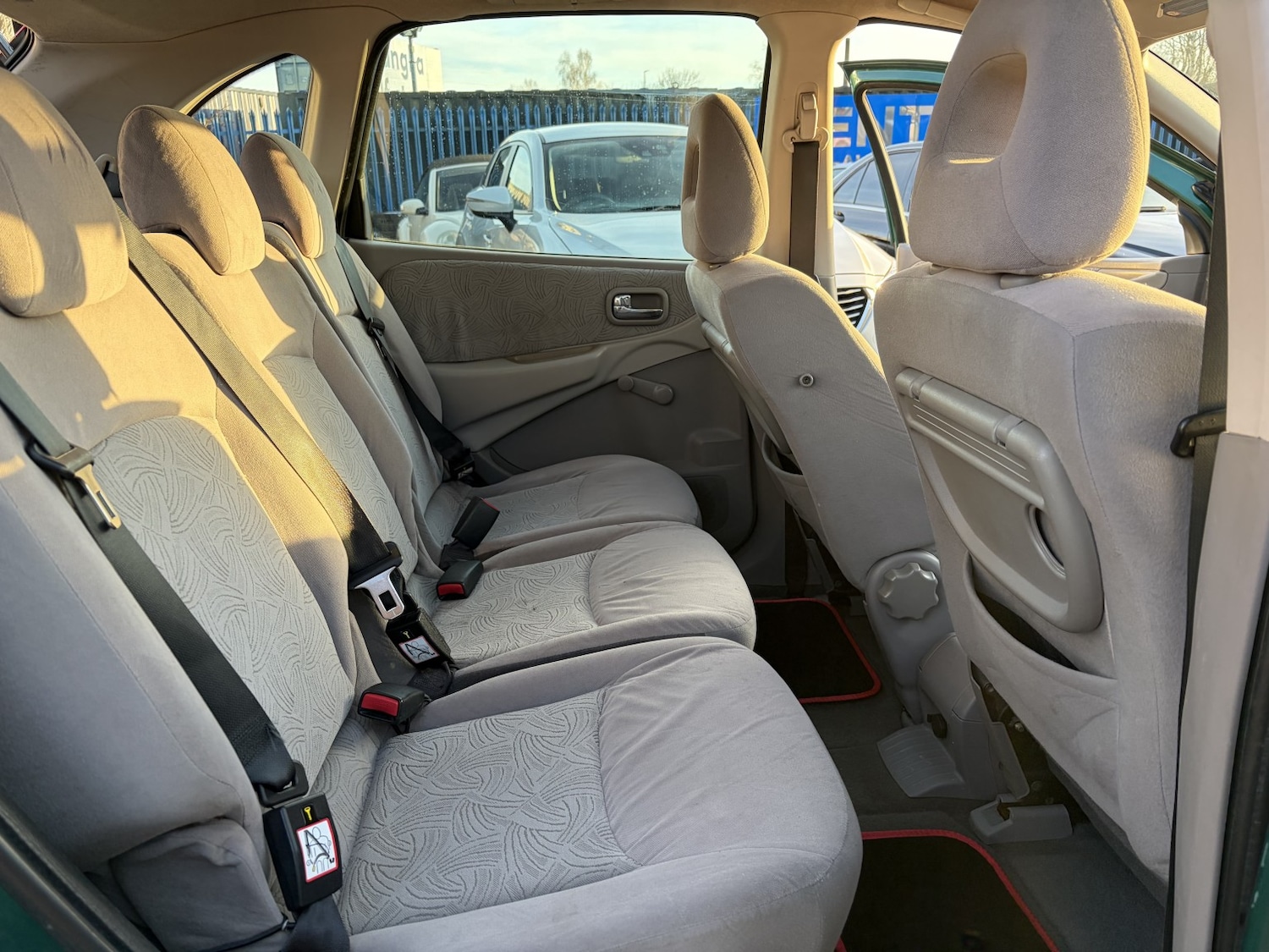 Used Nissan Almera Tino 2002 for sale - 77668673: Photo 5