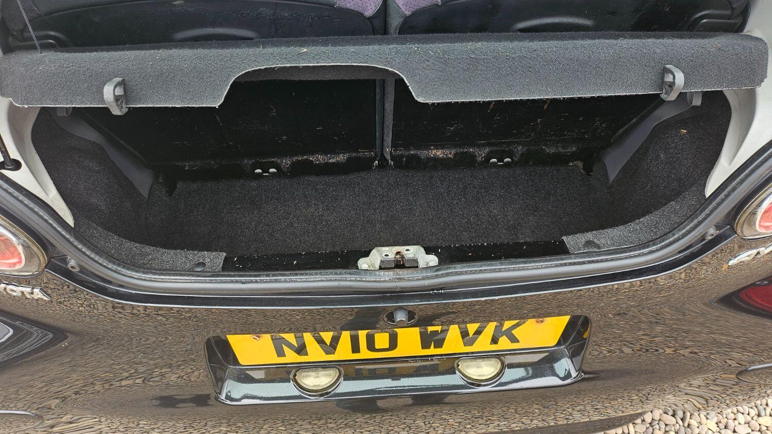Used Toyota AYGO 2010 for sale - 75561619: Photo 16