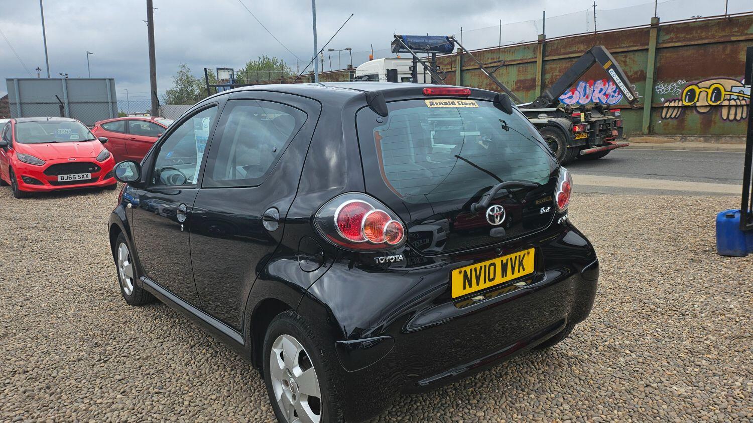 Used Toyota AYGO 2010 for sale - 75561619: Photo 3
