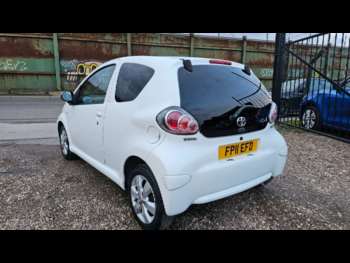 Used Toyota AYGO 2011 for sale - 73809443: Photo