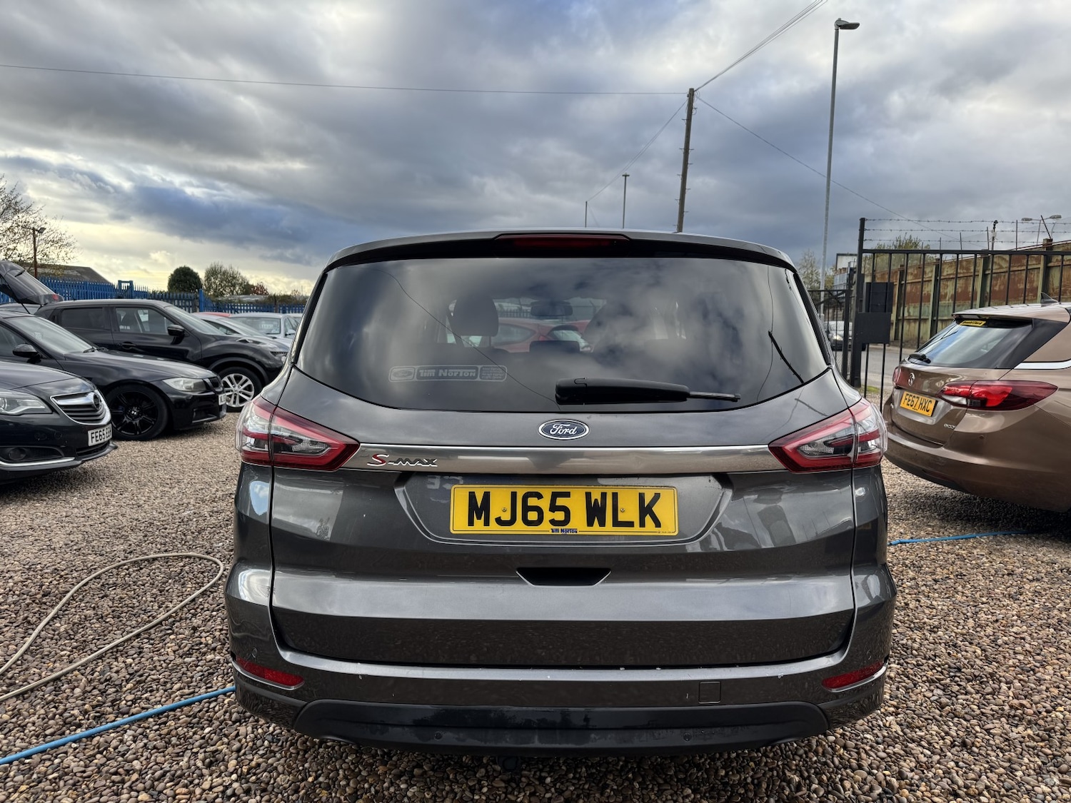 Used Ford S-Max 2015 for sale - 76387380: Photo 4