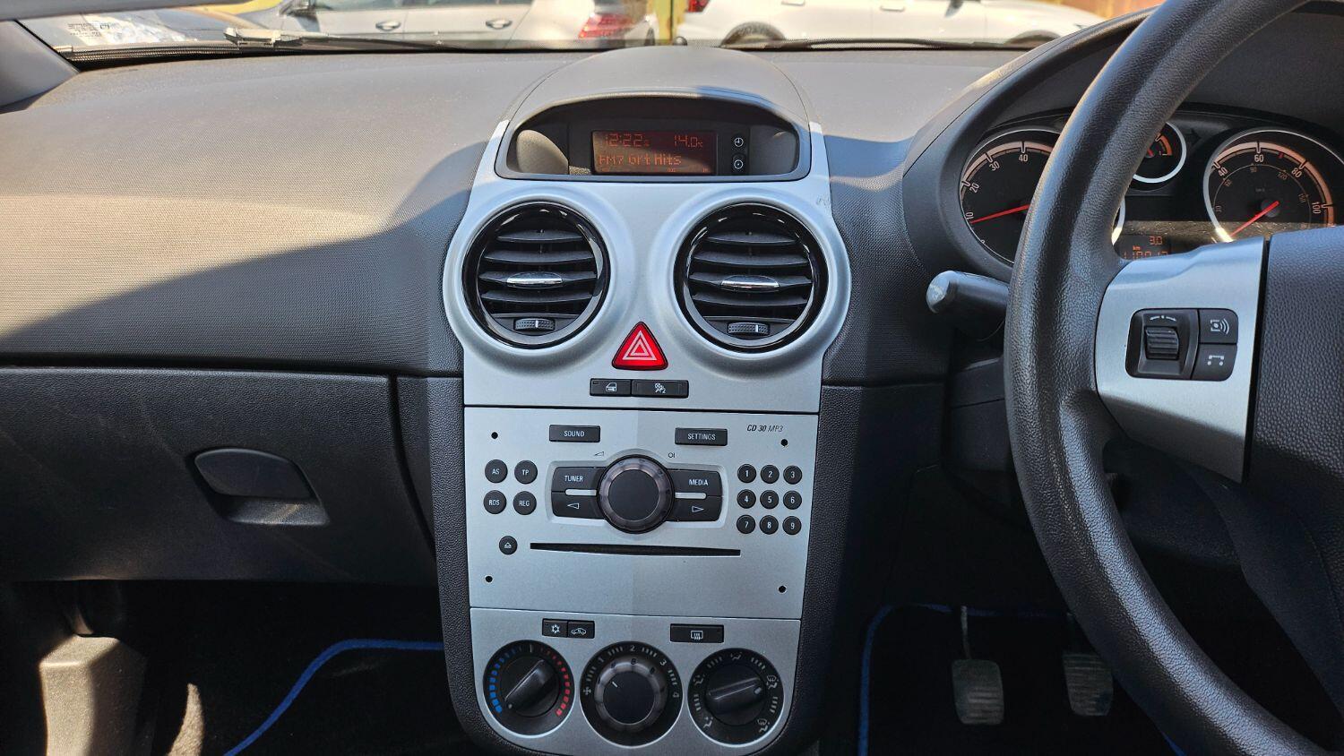 Used Vauxhall Corsa 2014 for sale - 75074548: Photo 14