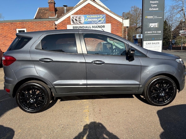 Used Ford Ecosport 2017 for sale - 74352114: Photo 7