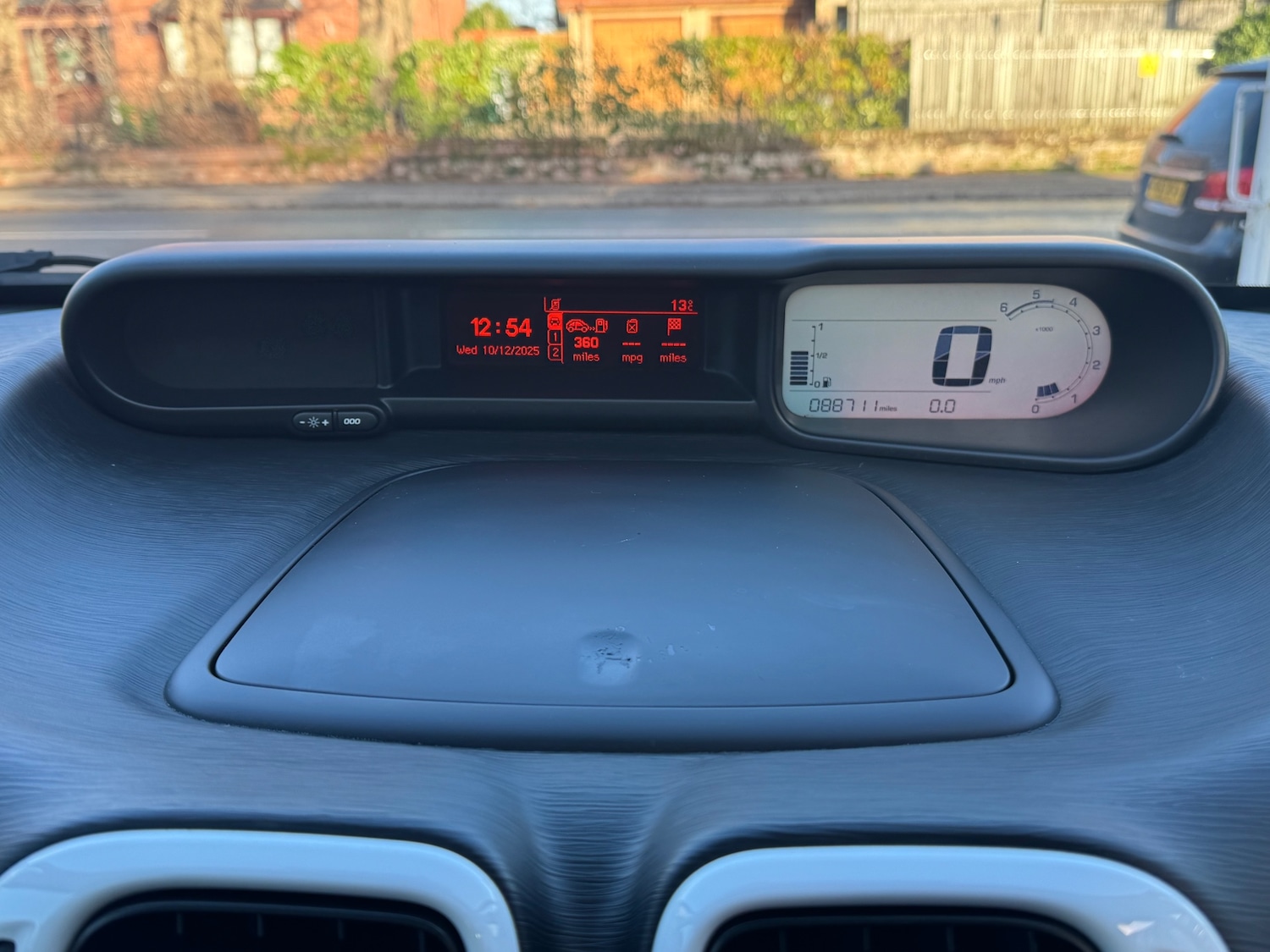 Used Citroen C3 Picasso 2013 for sale - 76892242: Photo 11