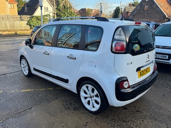 Used Citroen C3 Picasso 2013 for sale - 76892242: Photo