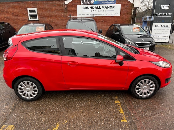 Used Ford Fiesta 2015 for sale - 73769754: Photo 5