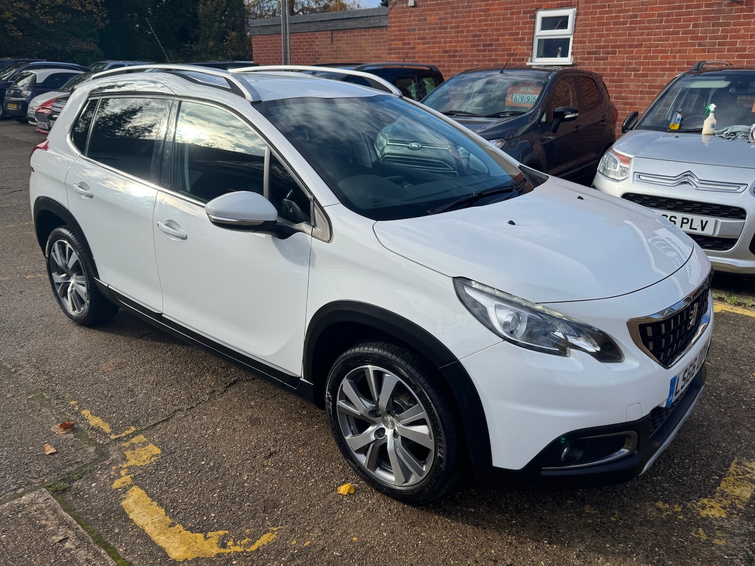 Used Peugeot 2008 2016 for sale - 76464488: Photo 2