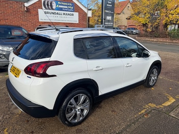Used Peugeot 2008 2016 for sale - 76464488: Photo