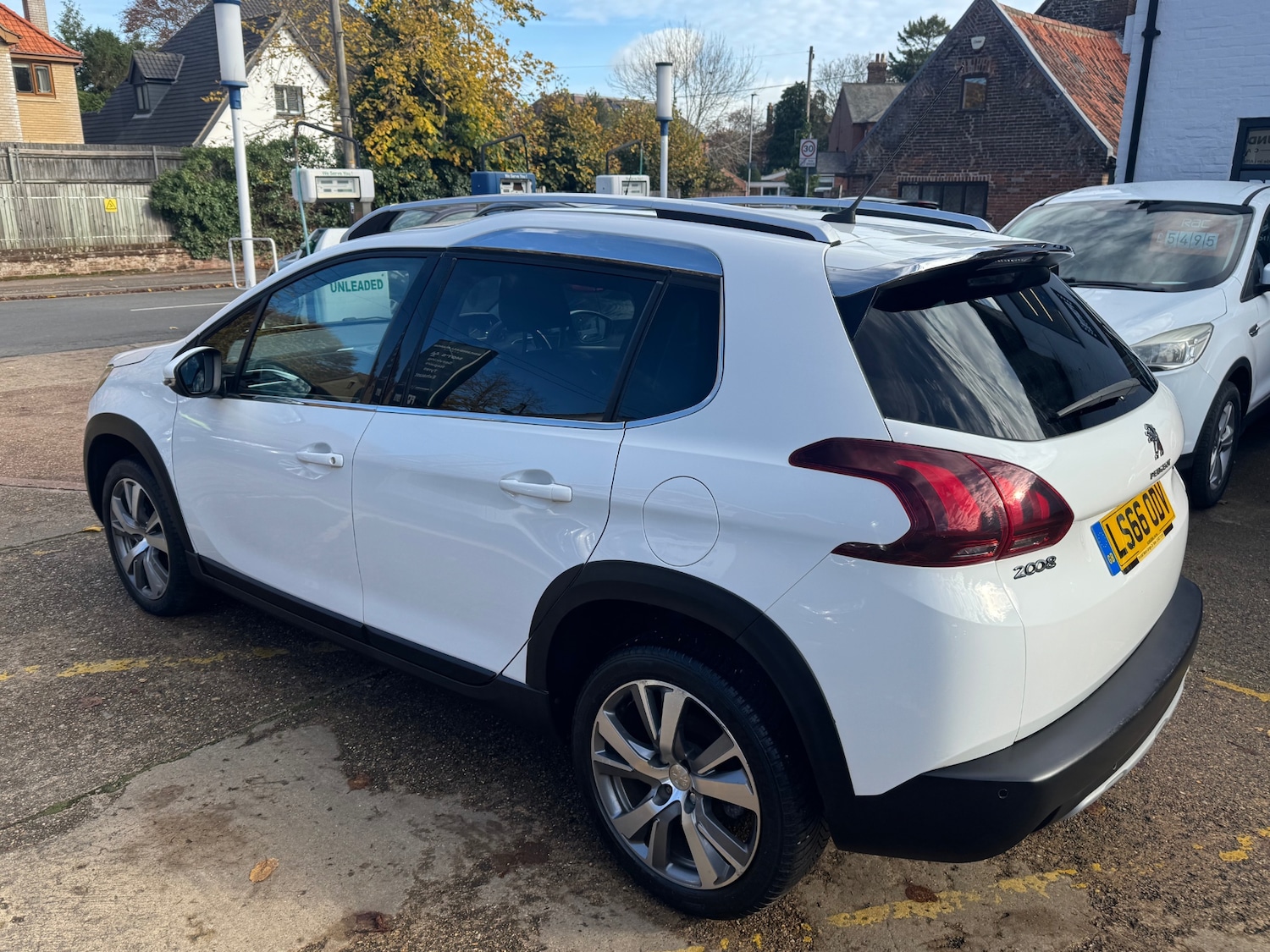 Used Peugeot 2008 2016 for sale - 76464488: Photo 4