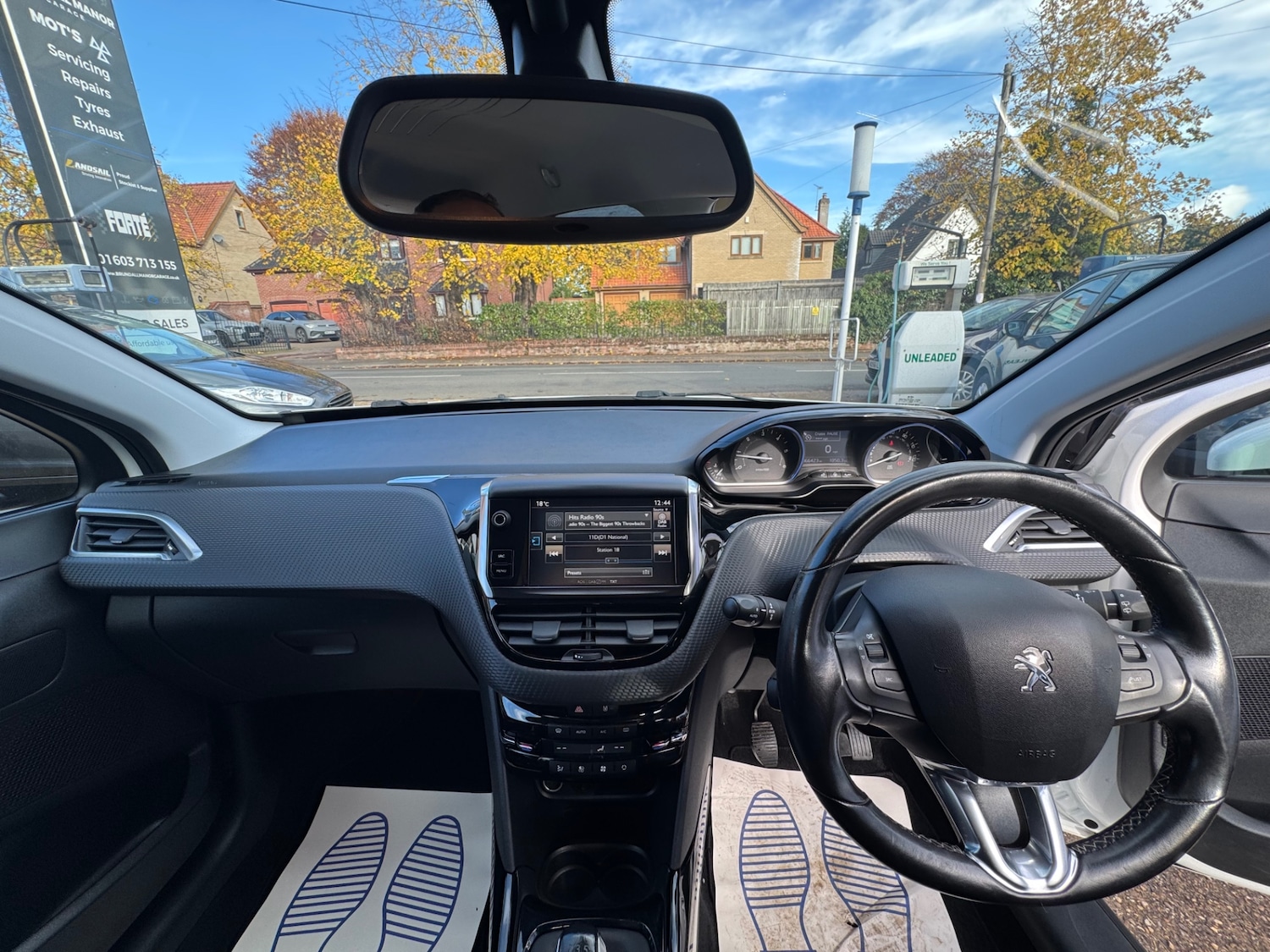 Used Peugeot 2008 2016 for sale - 76464488: Photo 9