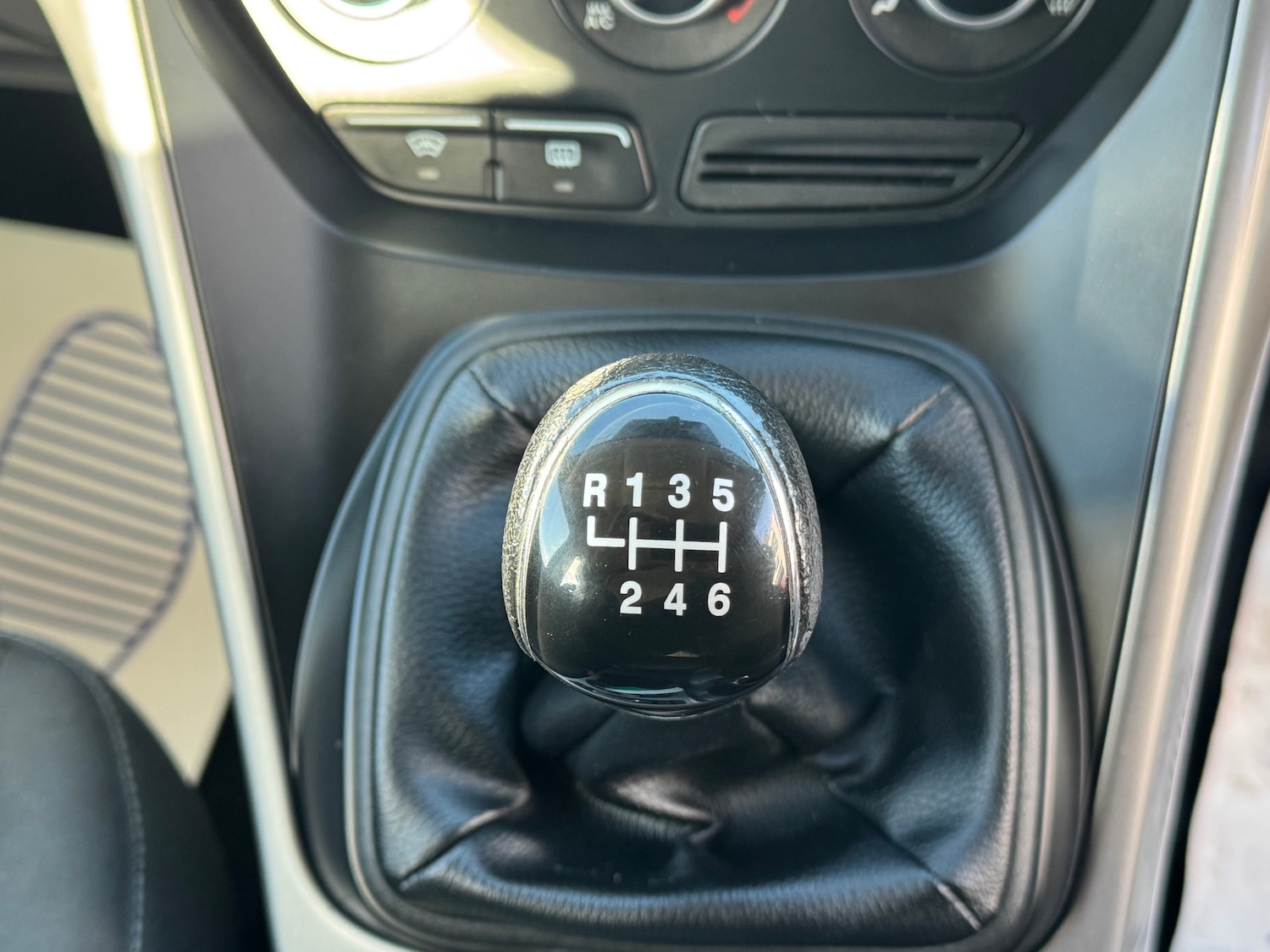 Used Ford Kuga 2013 for sale - 76055779: Photo 12