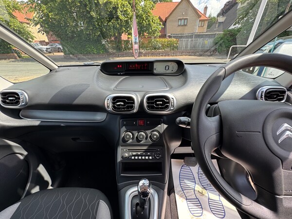 Used Citroen C3 Picasso 2014 for sale - 74992881: Photo 9
