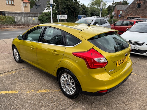 Used Ford Focus 2012 for sale - 75680640: Photo 4