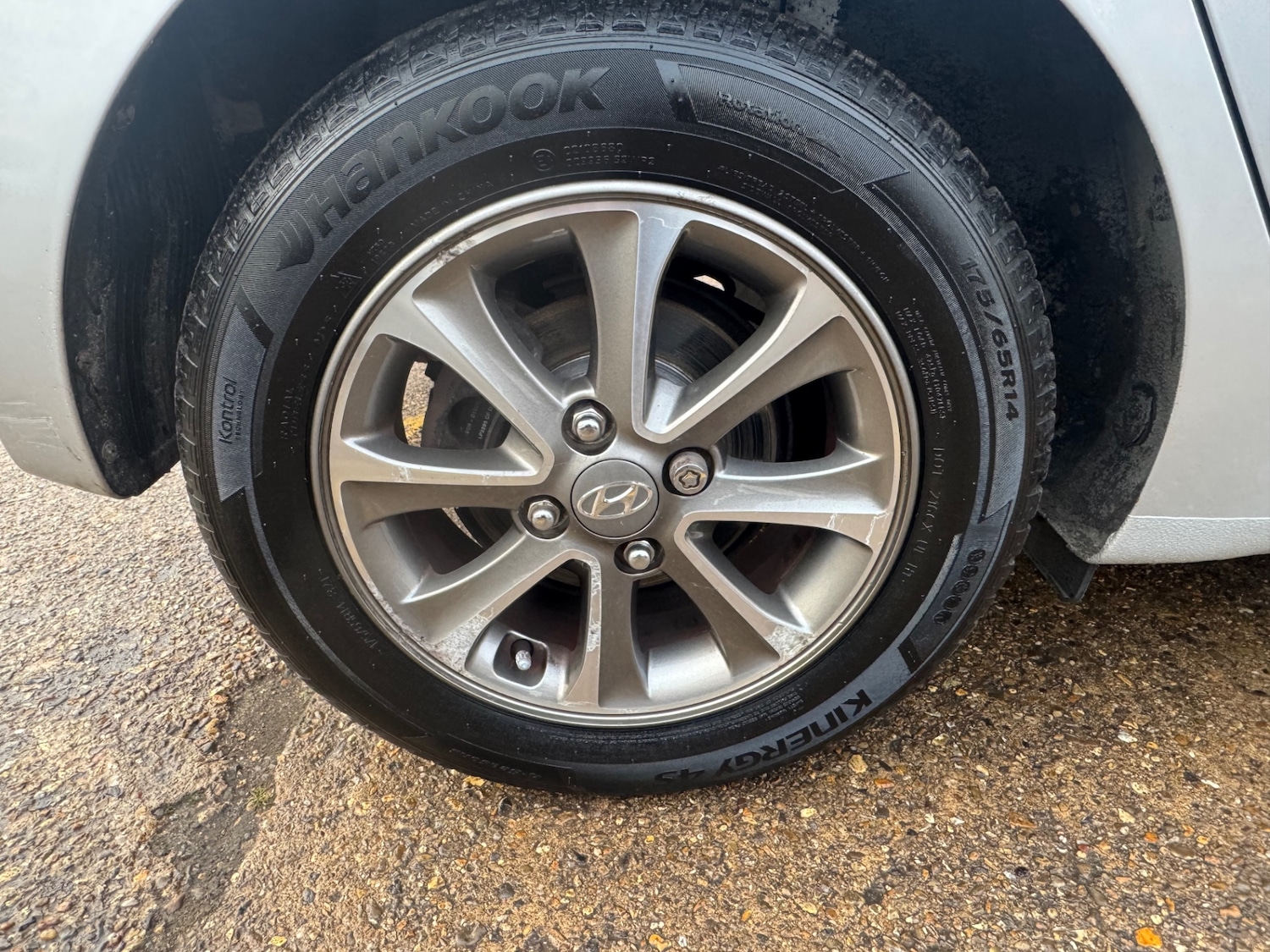 Used Hyundai i10 2015 for sale - 77207514: Photo 14