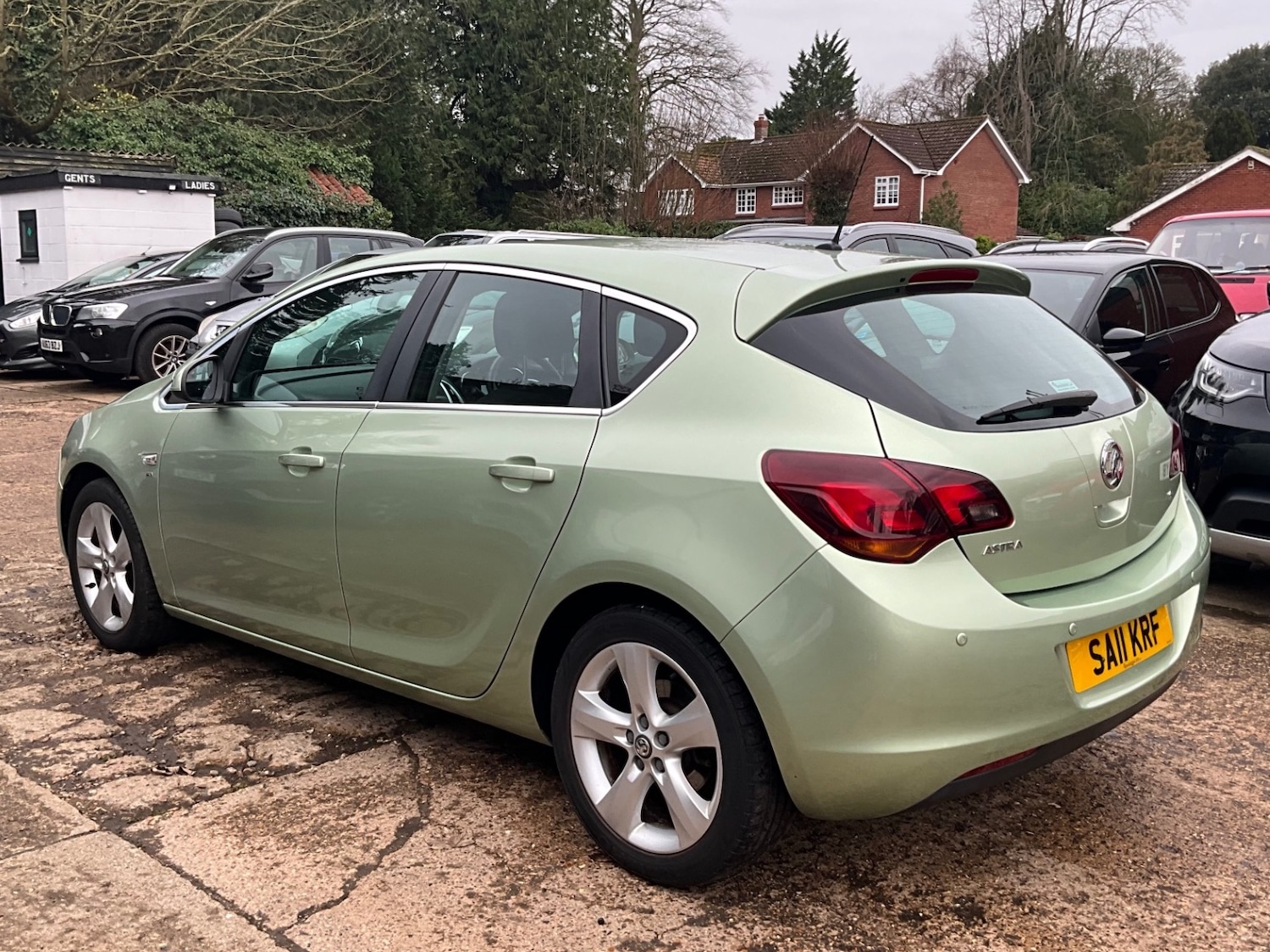 Used Vauxhall Astra 2011 for sale - 77283884: Photo 3