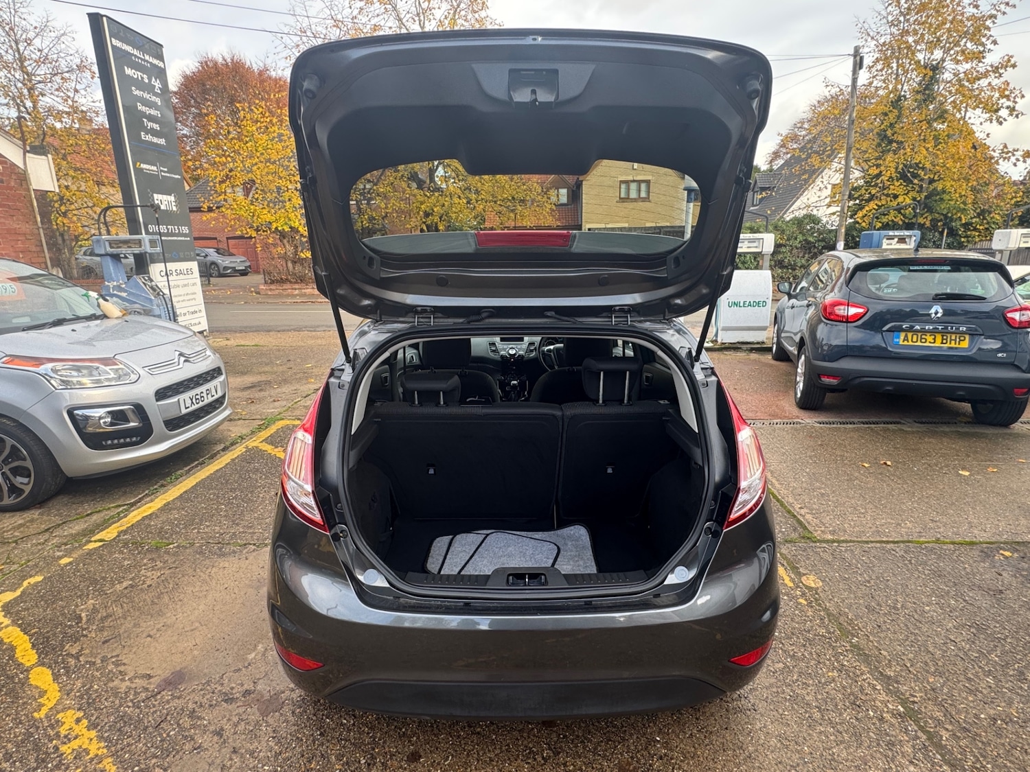 Used Ford Fiesta 2017 for sale - 76464493: Photo 5