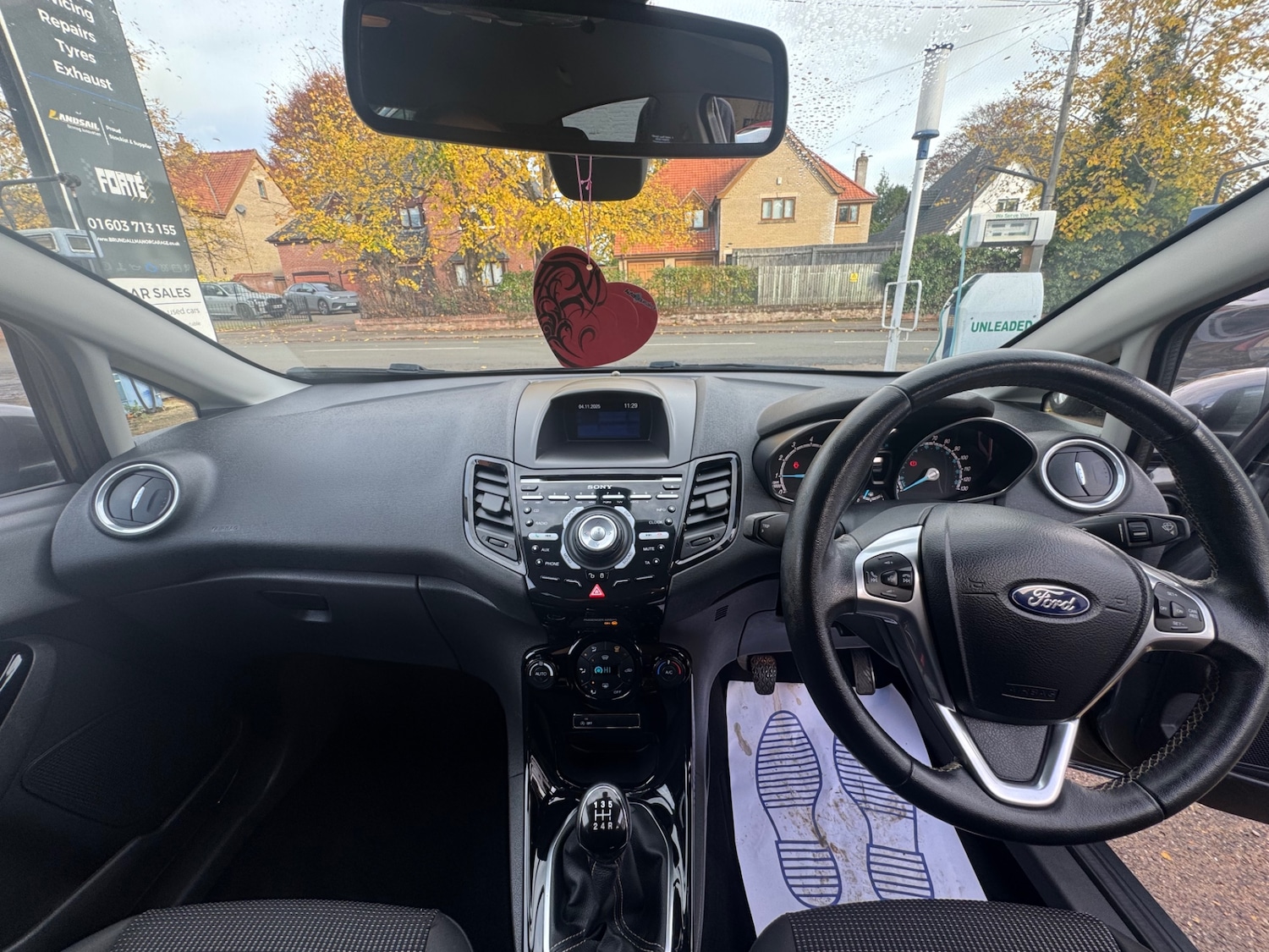 Used Ford Fiesta 2017 for sale - 76464493: Photo 9