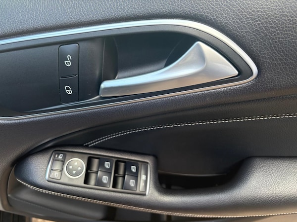 Used Mercedes-Benz B Class 2012 for sale - 75689855: Photo 6