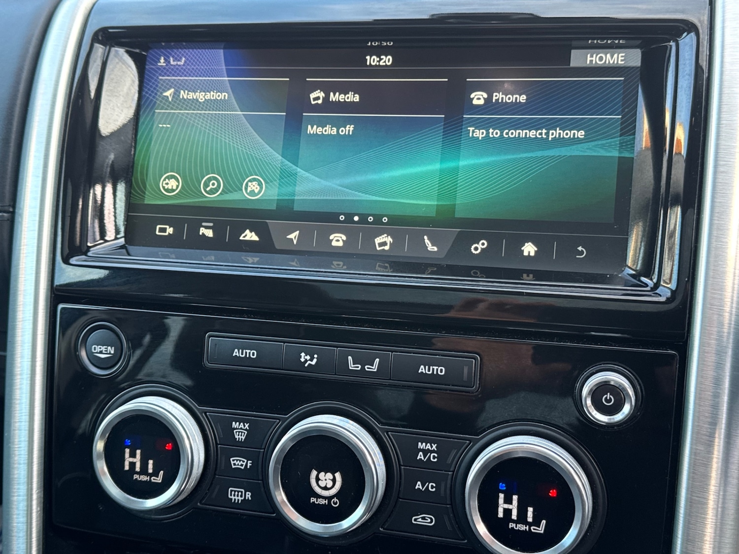 Used Land Rover Discovery 2018 for sale - 77023108: Photo 16