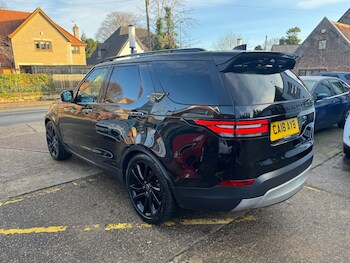 Used Land Rover Discovery 2018 for sale - 77023108: Photo