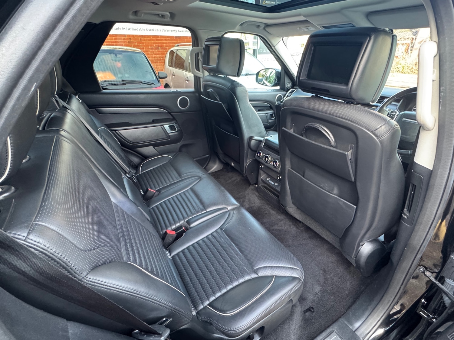 Used Land Rover Discovery 2018 for sale - 77023108: Photo 8