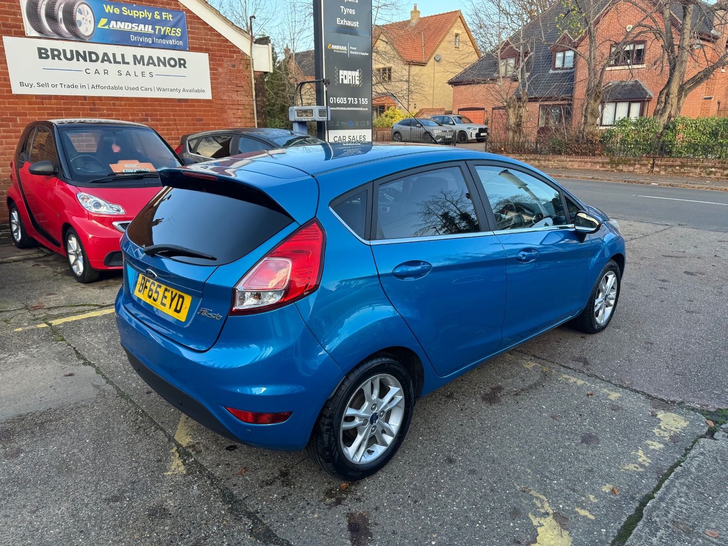Used Ford Fiesta 2015 for sale - 76612205: Photo 3